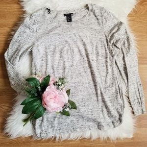 H&M MAMA Side Slit Long Sleeve Top